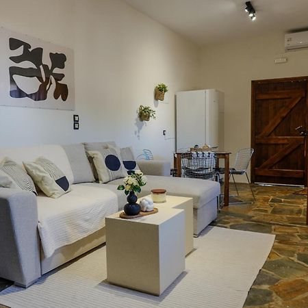 Almond Home Livadia  Exteriér fotografie