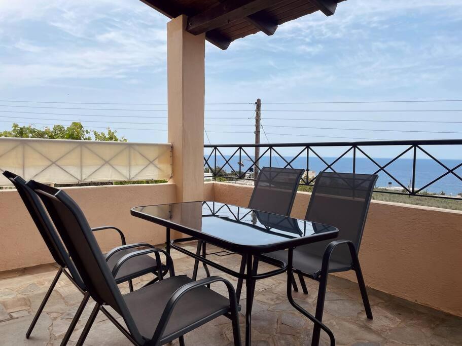 Almond Home Livadia  Exteriér fotografie
